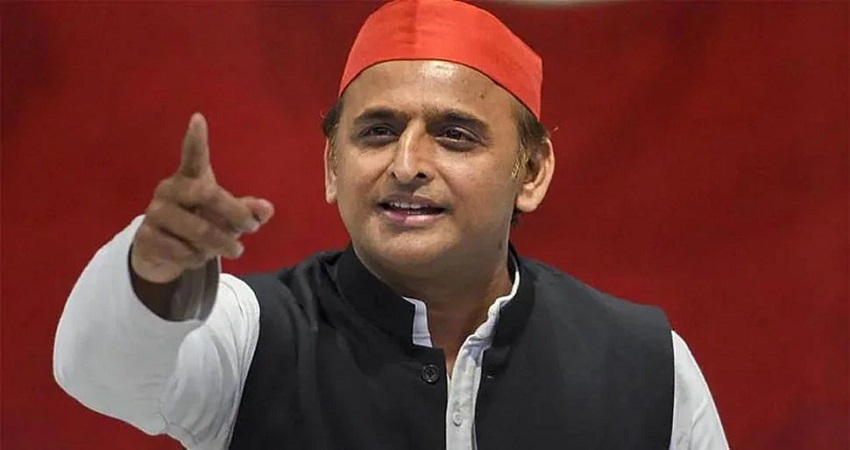 BJP सरकार पर भड़के अखिलेश, बोले- सपा के कार्यों में हेराफेरी कर अपना नाम कर रहे योगी BJP सरकार पर भड़के अखिलेश, बोले- सपा के कार्यों में हेराफेरी कर अपना नाम कर रहे योगी